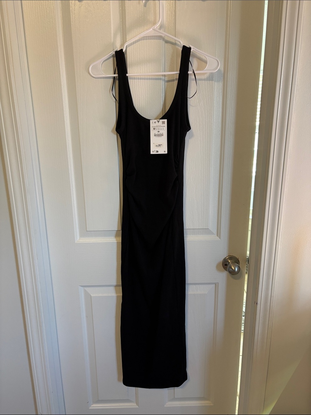 $20💋 ZARA Ribbed and Ruched Midi Dress